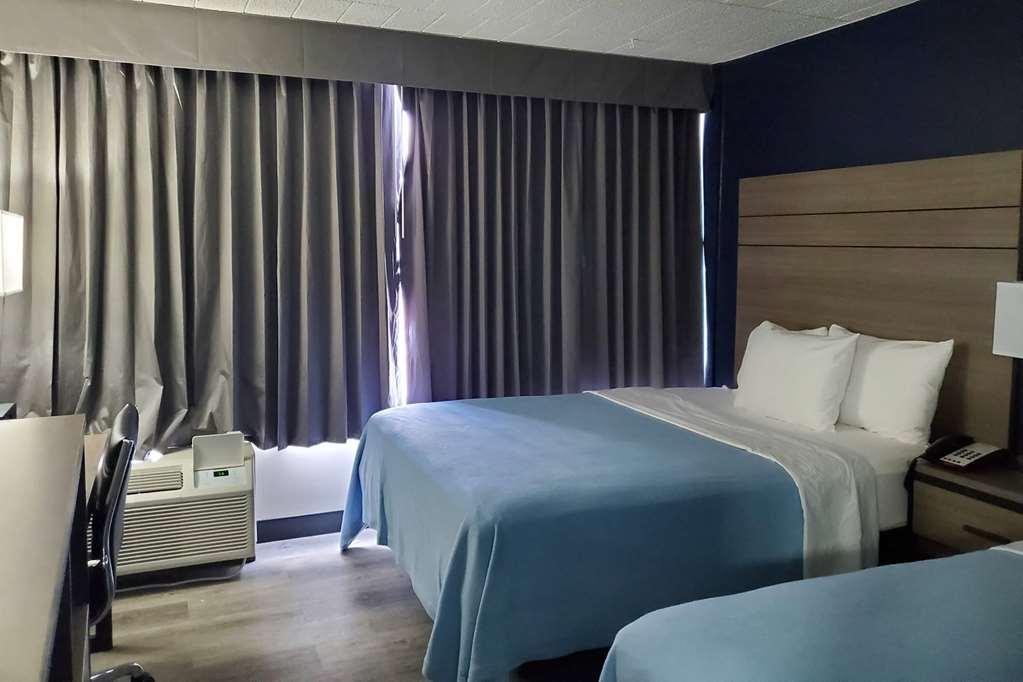 Inn Baymont By Wyndham 2*